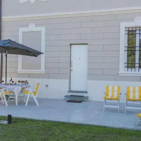 *villa Giusti Liberty Home* Bbq Wifi Parking לוקה